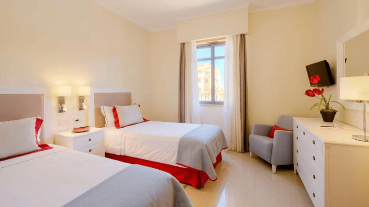 Apartment with View - 2 Rooms